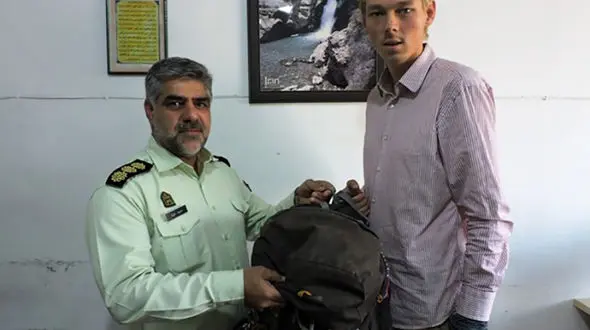 بلای وحشتناک بر سر مرد هلندی در گنبد + عکس