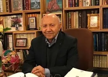 فیلم/ بهترین سخنرانی دکتر الهی قمشه‌ای: آدما دلشون گرفته اصلا هیچ چیزی شادشون نمیکنه...