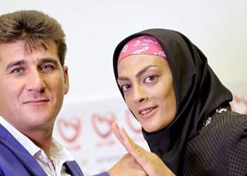 ویدیویی از شهربانو منصوریان درحال کارگری در خانه درحال ساخت/ میگه من که کارگرم؛ بقیه هم اوستا و بنا.../ ماشاالله به غیرتت دختر