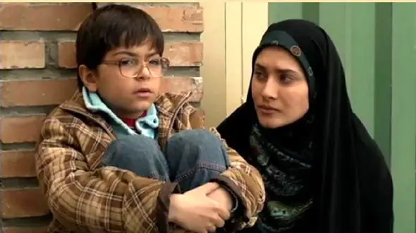 عکس های مانکنی ساناز سعیدی مامان محجبه بچه مهندس ! /  بیرون سریال نمی شناسیدش !