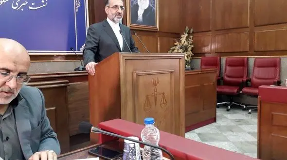 کشته سازی برای به چالش کشیدن نظام + فیلم