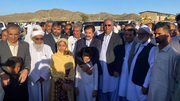 آغاز عملیات ساخت ۱۳۰۰ کلاس درس در سیستان و بلوچستان