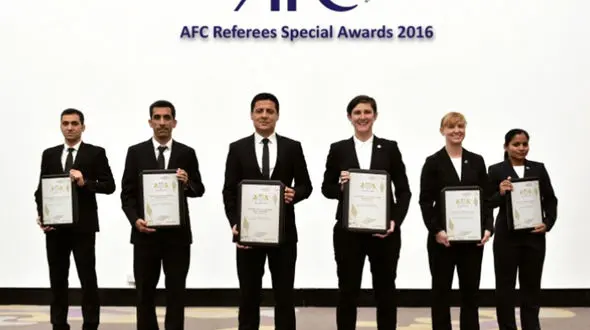 کنفدراسیون فوتبال آسیا : فغانی و تیم داوری ایرانی احترام جهانیان را به دست آورده اند