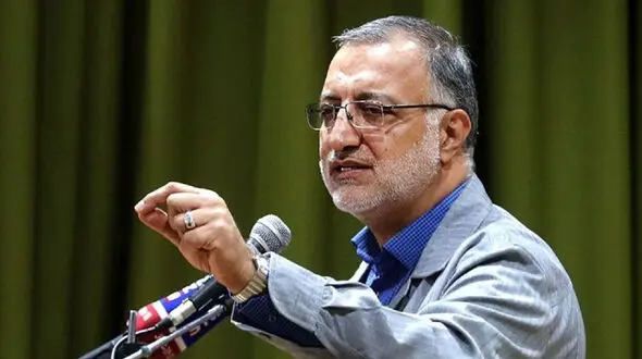  حضور زاکانی در محل حادثه برخورد دو قطار خط ۵ مترو تهران+ فیلم