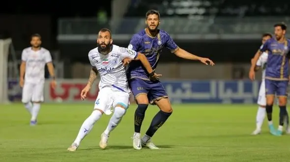 جنجال در سیرجان| داوری ضعیف استقلال و گل گهر حواشی زیادی به همراه داشت