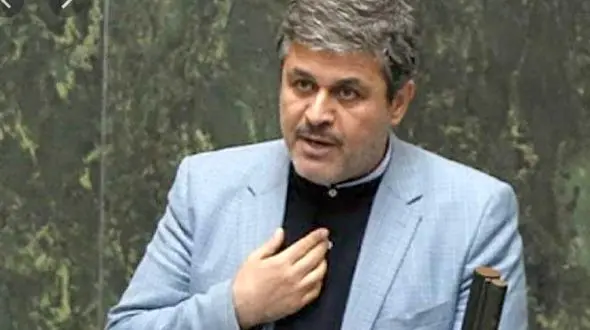 لو رفتن فیش حقوق نجومی/  تاجگردون عزل شد!