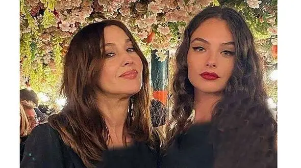 دختر مونیکا بلوچی زیباترین دختر جهان شد ! /  در جذابیت رقیب اصلی مادرش شد !