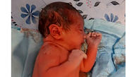 دو نوزاد در یک روز با همکاری اورژانس چشم به دنیا گشودند