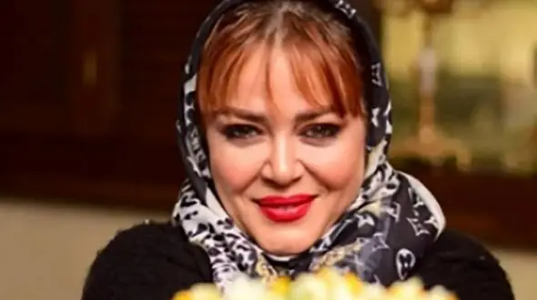 سلفی های بهاره رهنما وسط شب کاری جدیدش