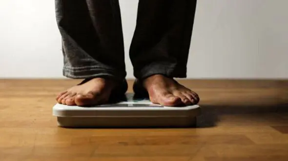 کاهش وزن با ویتامین‌ ها: بهترین گزینه‌ ها برای رژیم شما