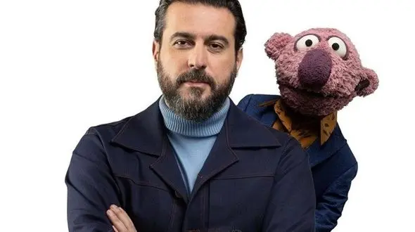 فیلم/ تماس جناب خان با محسن کیایی از فرانسه / شبیه کرم دندونی...