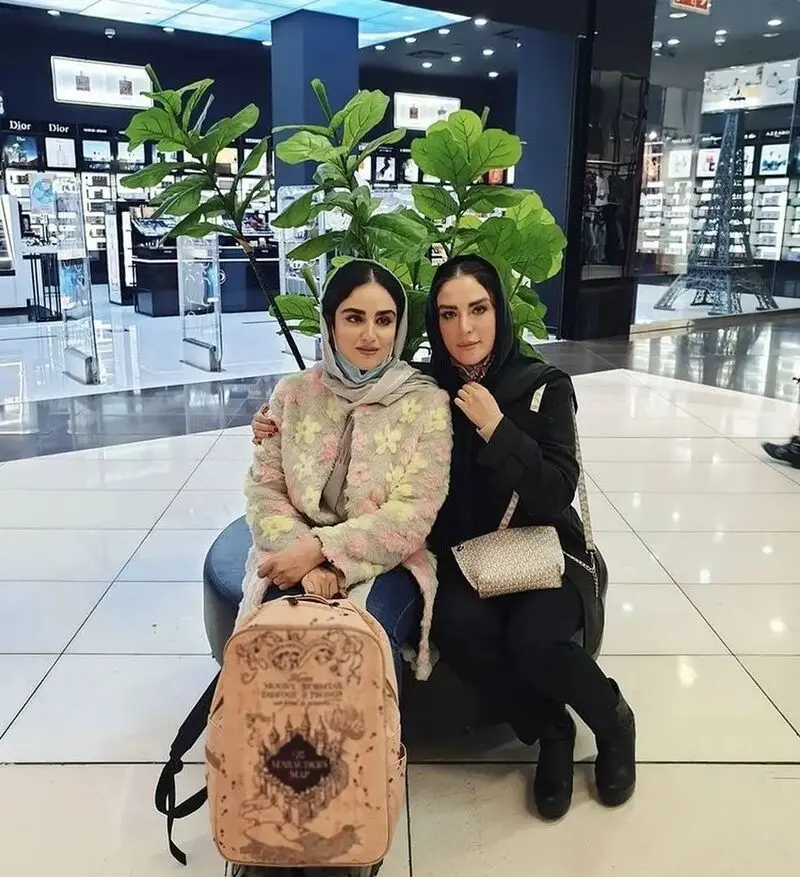 هانیه غلامی