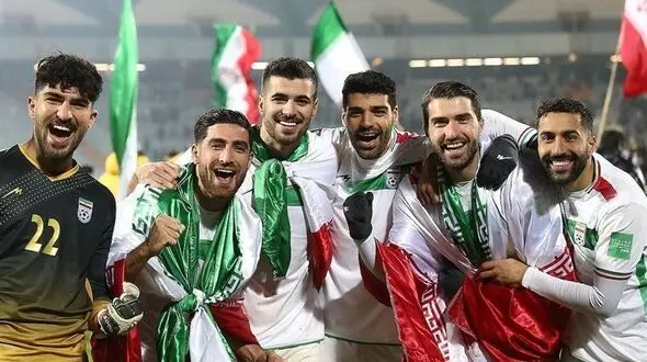 سانتافه سواری ملی پوشان دروغ بود؟!