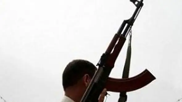شلیک مرگبار دختر 14 ساله بخاطر یک نخ سیگار /  در فارس رخ داد