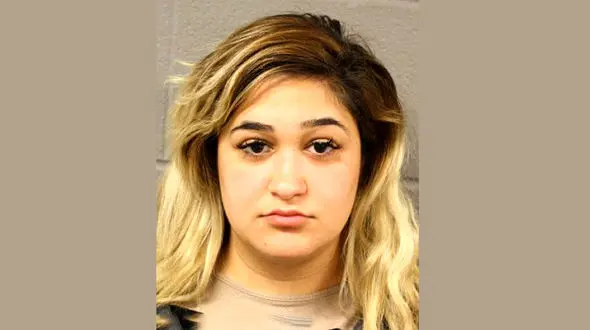 جزییات تجاوزی عجیب در ماشین شاسی بلند+عکس