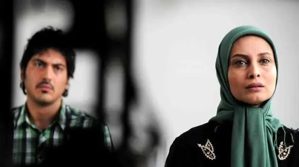 تیپ کریسمسی مریم کاویانی در دبی جنجال به پا کرد / آیا «عمه خانم فاصله‌ها» مهاجرت کرده است؟