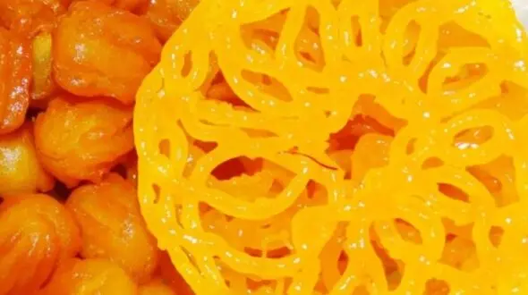 طرز تهیه زولبیا بامیه رمضان؛ ترد و خوشمزه به سبک قنادی / فیلم