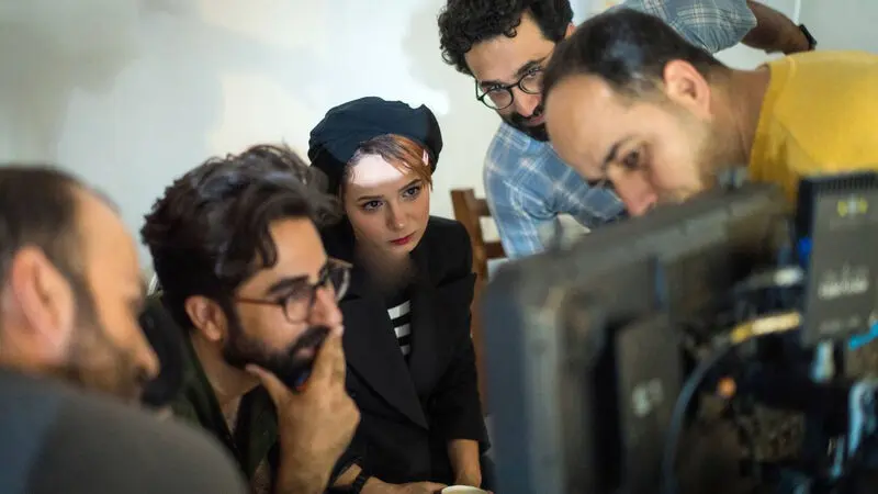 فیلم کوتاه نسبتا خوشبخت