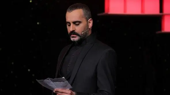تعجب آقای بازیگر از متن یک بنر کرونایی