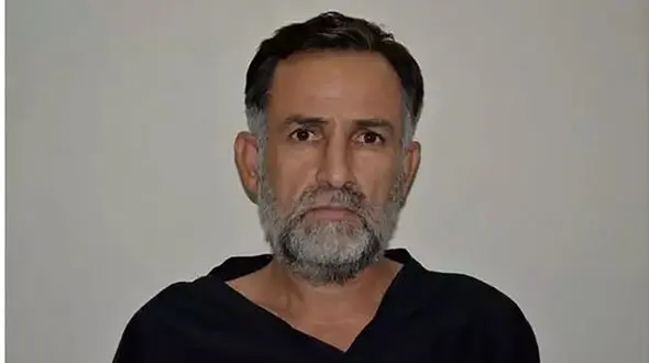 این مرد را می شناسید؟ / او شکارچی کرجی ها بود + عکس چهره باز