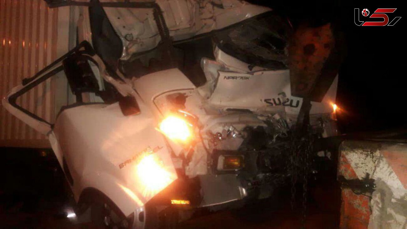 تصادف وحشتناک کامیون با تریلر در کرمان