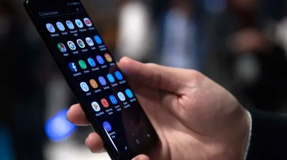 با ۹ ویژگی هیجان‌انگیز سامسونگ گلکسی اس 9 آشنا شوید + فیلم