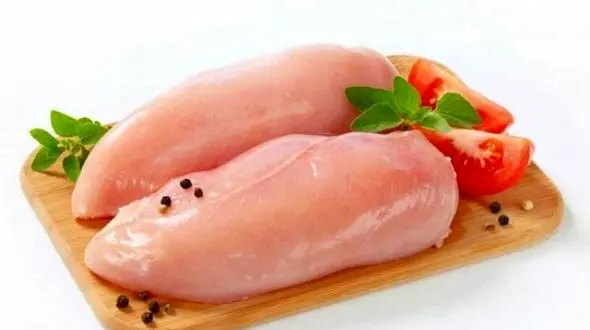 قیمت مرغ در بازار امروز دوشنبه + جدول