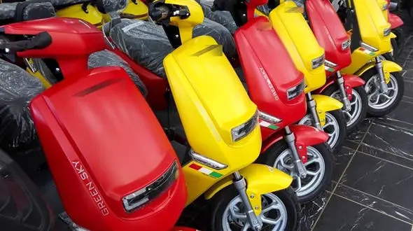 آیا موتور برقی گواهینامه می خواهد؟