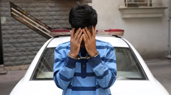 این دزدان عنکبوتی دیوار راست را بالا می رفتند! + فیلم بازسازی صحنه سرقت در خیابان دولت تهران !