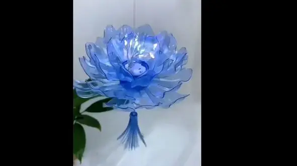 ساخت آویز تزئینی با بطری آب + فیلم