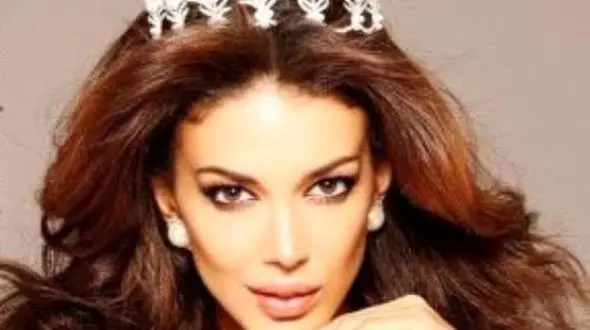 بازیگر و مدل ایرانی دختر شایسته کانادا شد! +عکس