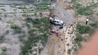 سقوط مرگبار پژو به دره باعث مرگ راننده شد / در مغان رخ داد+ عکس