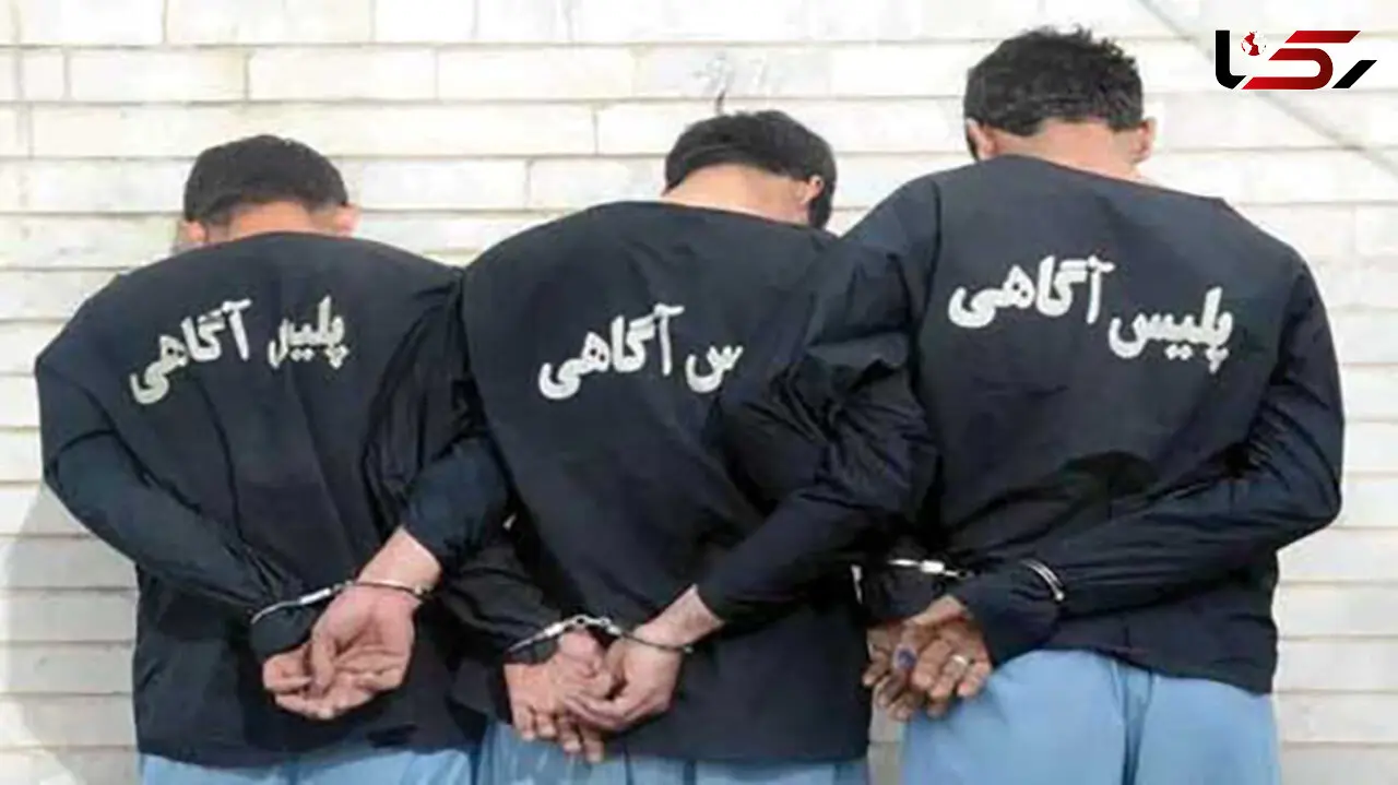 3 شیطان دختر کرجی را داخل خودرو تسلیم خواسته شوم خود کردند+عکس 