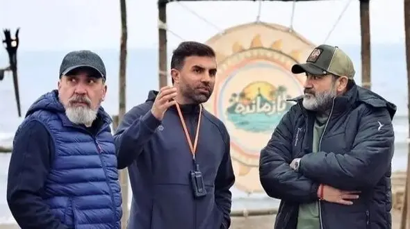 فیلم / یادی کنیم از روزی که پدر مهران غفوریان آب پاکی را ریخت روی دست پهلوی: شاه باید بدونه امام تنها نیست حتی ساواکی ها هم پشت سرشن/ مهران غفوریان: این پدر من نیست!