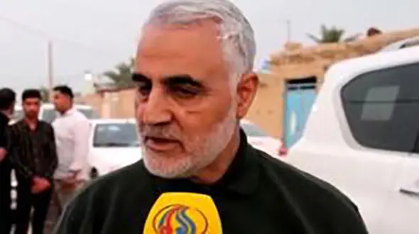 خبرنگار العالم چطور حاج قاسم را مجبور به مصاحبه کرد؟ + فیلم و عکس