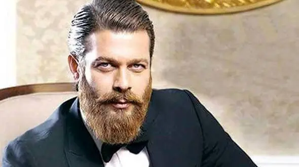  دیگه وقتشه پژمان بازغی داماد دار شود / عکسی از دختر بزرگ پژمان بازغی غوغا کرد 