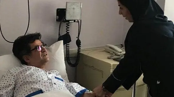 گفت‌وگوی تصویری جعفر پناهی با بهروز وثوقی پس از مراسم ناصر خان +فیلم 