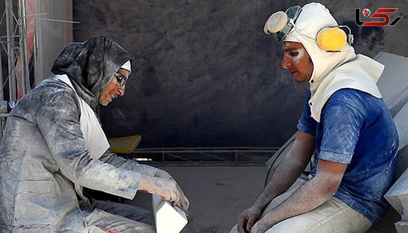 اول از غیرت و صبوری زنان ایران بگویید بعد از خشونت هایی که می بینند/ در لرستان زن ها کارگر ساختمانی هستند + صوت 