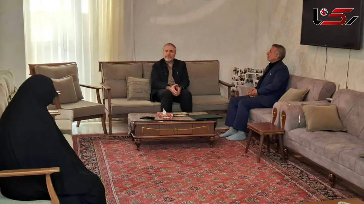 دیدار نماینده رئیس‌جمهور و دبیرکل ستاد مبارزه با موادمخدر با خانواده شهید سرلشکر غلامرضا رضائیان