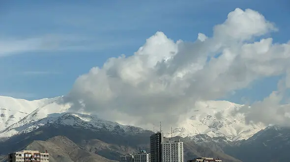 هوای تهران در وضعیت قابل قبول/ امسال تهران فقط 2 روز هوای پاک داشت!