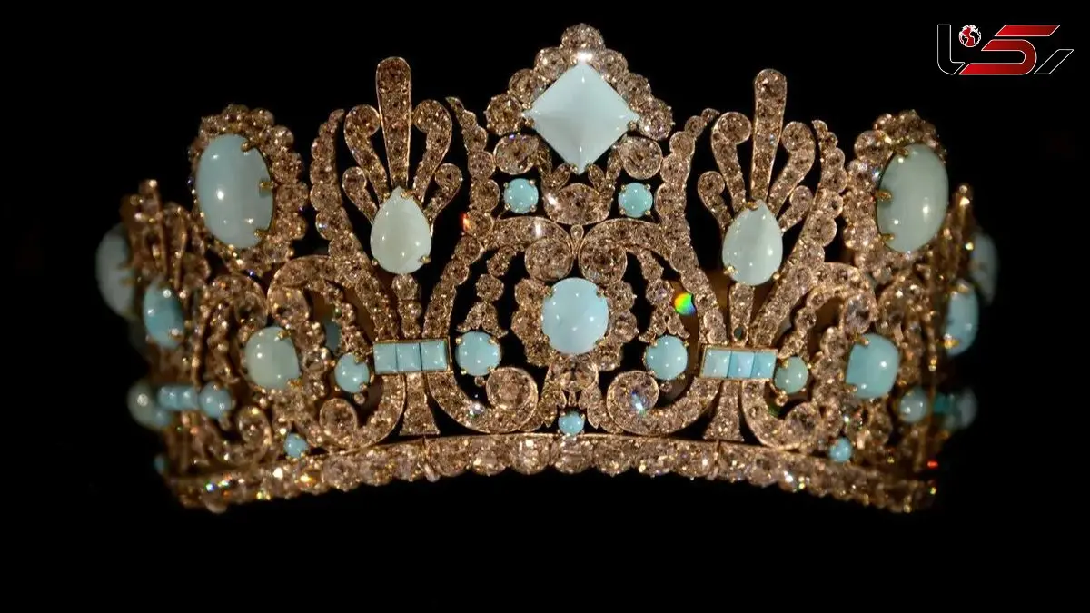 داستان نیم تاج همسر ناپلئون با نگین فیروزه ایرانی