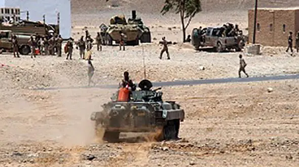 طوفان ارتش یمن و رزمندگان انصارالله در نوار ساحلی استان الحدیده/ هلاکت ۴۳۷ نیروی مزدور تحت فرمان ائتلاف عربی در حومه شهر‌های طائف و جاح 