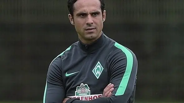 مربی ایرانی لیگ آلمان در قرنطینه کرونا + عکس