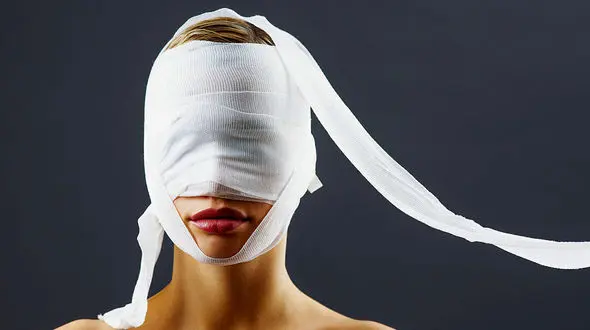 افتضاح پزشک زیبایی روی صورت بیمارانش + عکس های باورنکردنی / برزیل