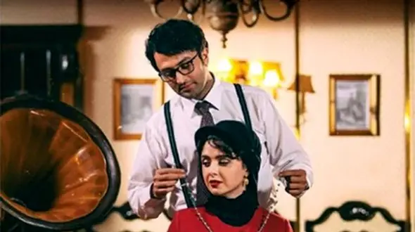 فیلم آواز باشکوه محسن چاوشی در  عاشقانه ترین  ماه عسل شهرزاد و فرهاد  /  گر بَرکَنم دِل از تو و بَردارم از تو مِهر ، آن مِهر بر که اَفکَنم آن دل کجا بَرم؟