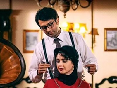 فیلم آواز باشکوه محسن چاوشی در  عاشقانه ترین  ماه عسل شهرزاد و فرهاد  /  گر بَرکَنم دِل از تو و بَردارم از تو مِهر ، آن مِهر بر که اَفکَنم آن دل کجا بَرم؟