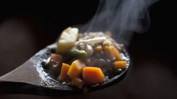 چرا در تابستان عصبانی و پرخاشگری بیشتر می شود؟/ چرا در زمستان دچار افسردگی و گوشه گیری می شویم؟