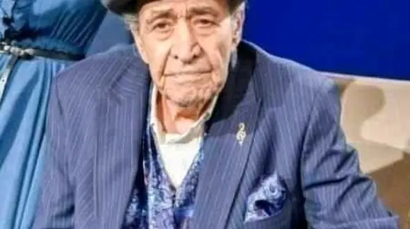 دانلود آهنگ باشکوه ایرج / اون که فدای عشقه ترسی به دل نداره...