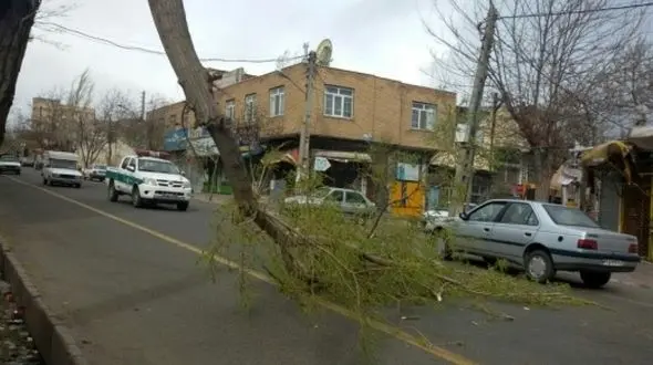 اطلاعیه: مردم اردبیل از عبور و مرور غیر ضروری در شهر خودداری کنند.