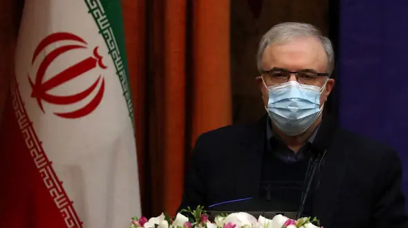 واکنش وزیر بهداشت به اظهارات زیباکلام/ 100 سال است که واکسن می سازیم